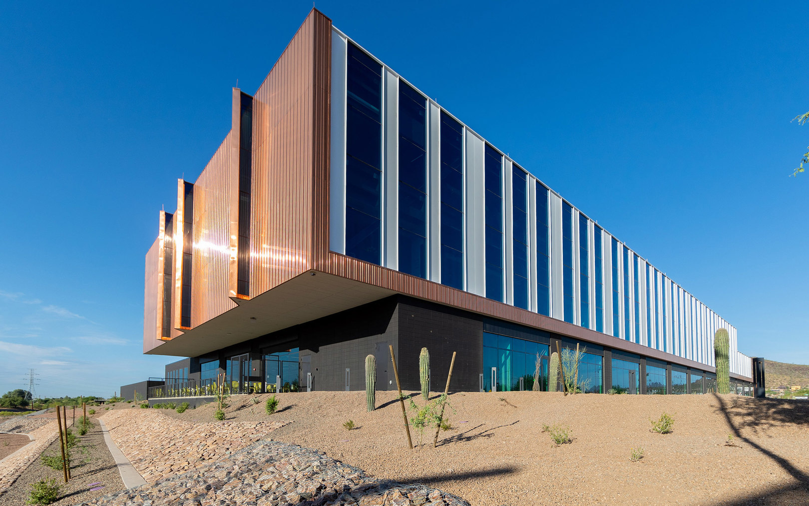 Global Industrial Manufacturer Facility SmithGroup